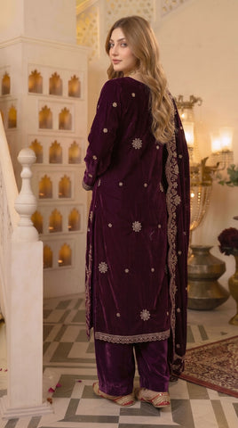 Zarmeen Emaan Premium Embroidered Velvet ZE-973-4