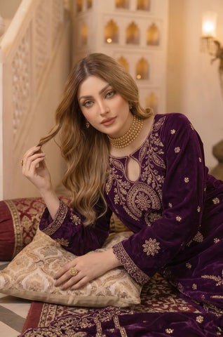 Zarmeen Emaan Premium Embroidered Velvet ZE-973-4