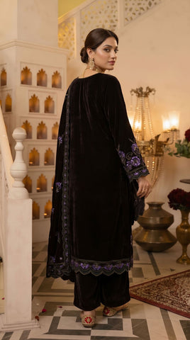 Zarmeen Emaan Premium Embroidered Velvet ZE-966 1